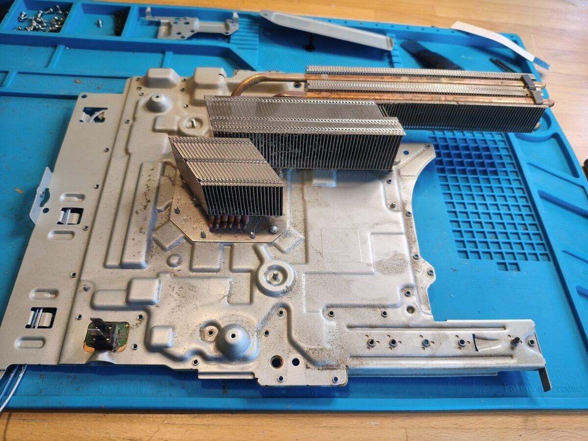 Dissipatore della PS5 sul tappetino